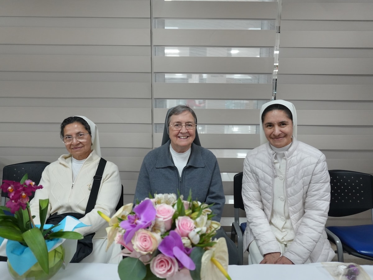 Madre Chiara Cazzuola fortalece la misión salesiana con su visita a nuestra institución