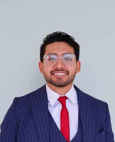 Lcdo. Robinson Cuadrado